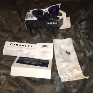Oakley sunglasses